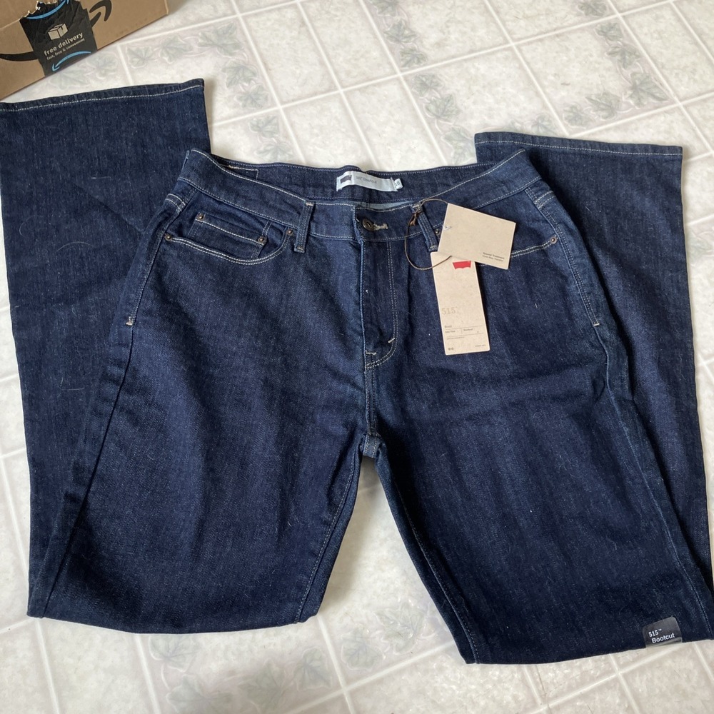 New! Levi's Womens 515 Boot cut 10 Denim Blue Jeans Dark Wash Mid Rise NWT!